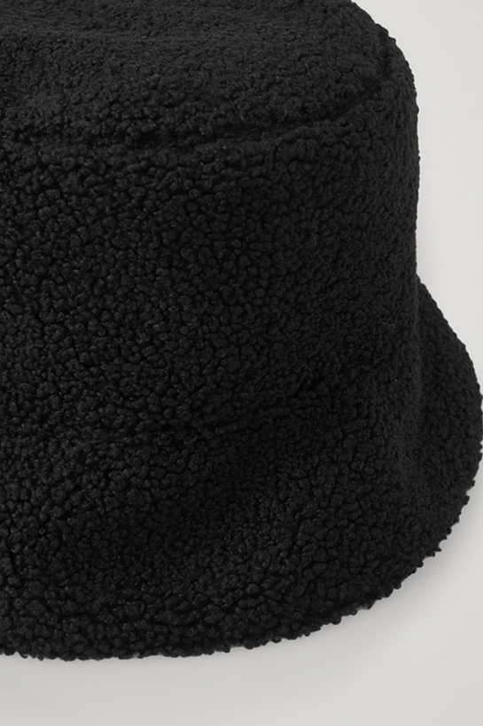 menAcc06DetailCut03