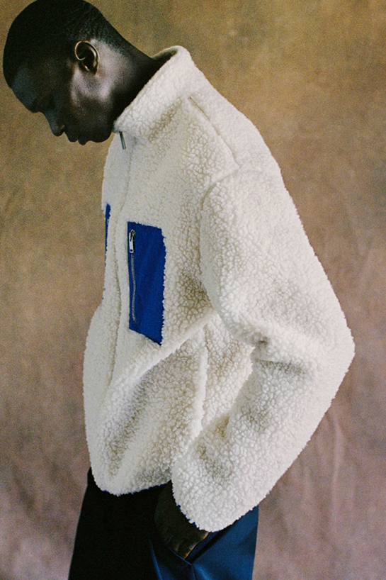 menOuterwear07DetailCut06