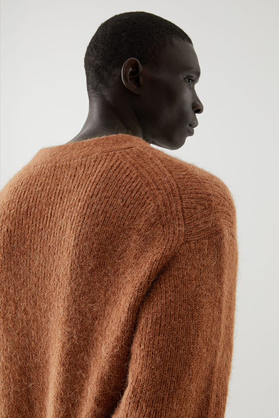 menOuterwear13DetailCut04
