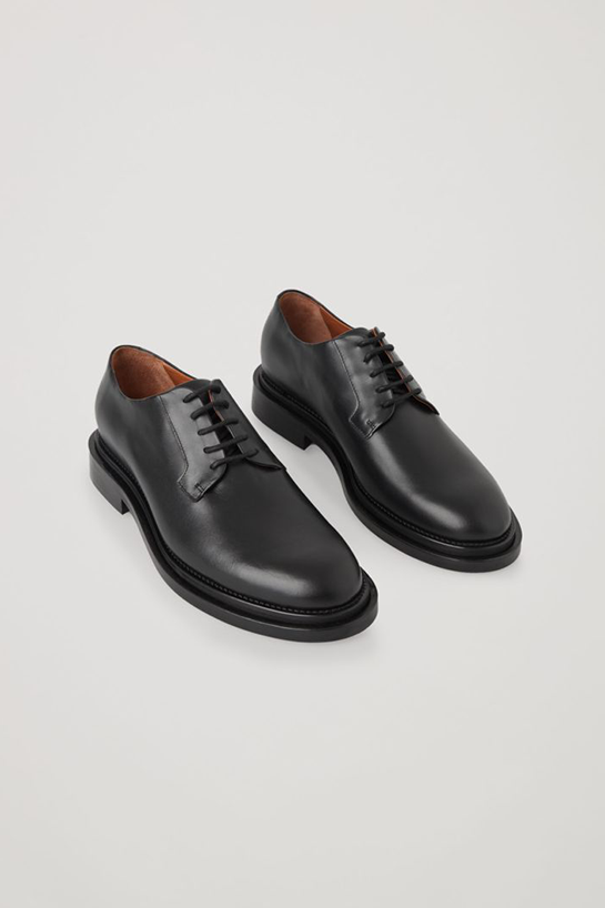 menShoes02DetailCut03