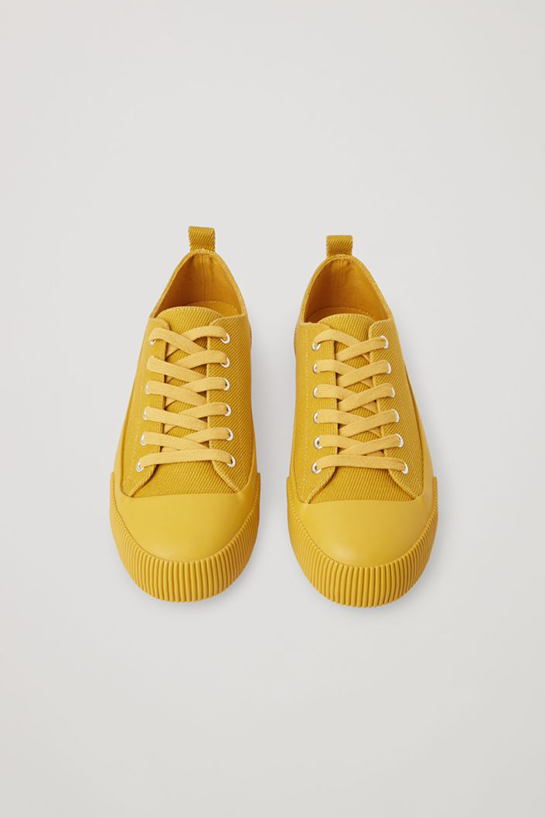 menShoes05DetailCut06