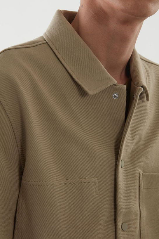 menTop02DetailCut02
