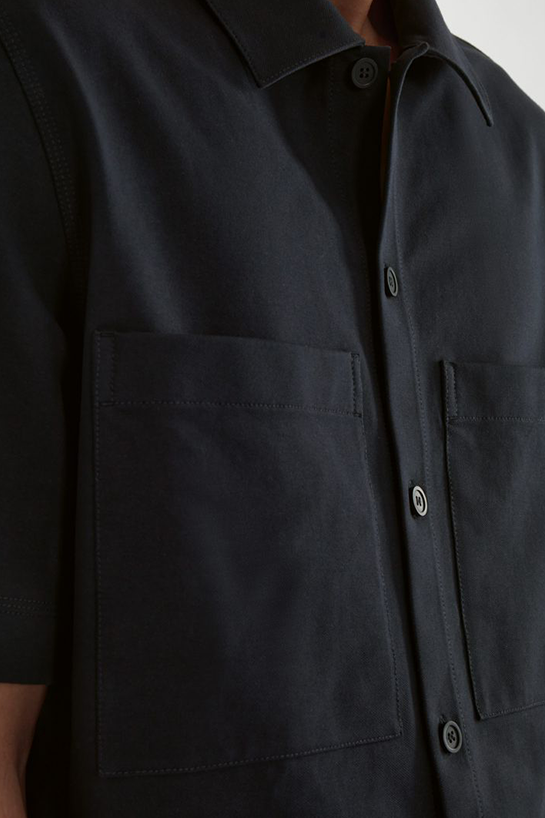 menTop11DetailCut04