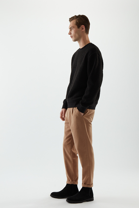 menTop16DetailCut02