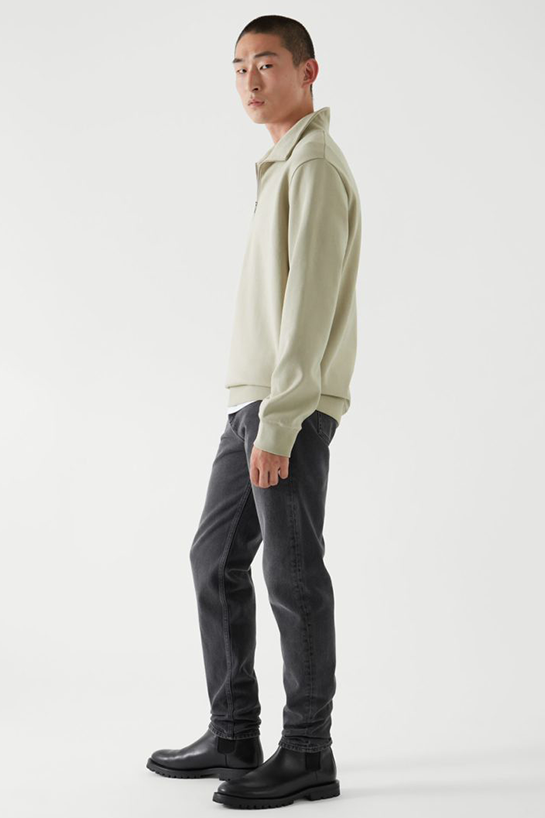 menTop22DetailCut04
