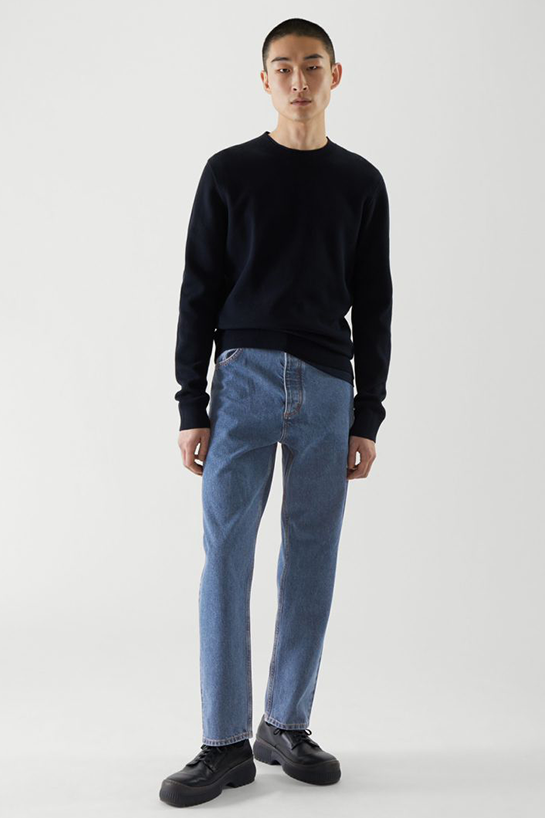 menTrousers01DetailCut01