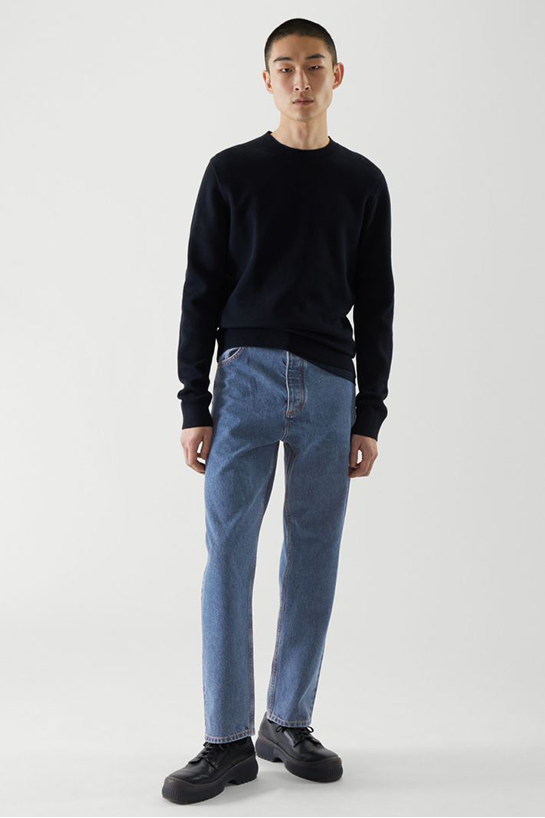 menTrousers01DetailCut08