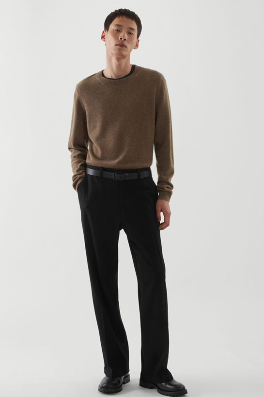 menTrousers05DetailCut01