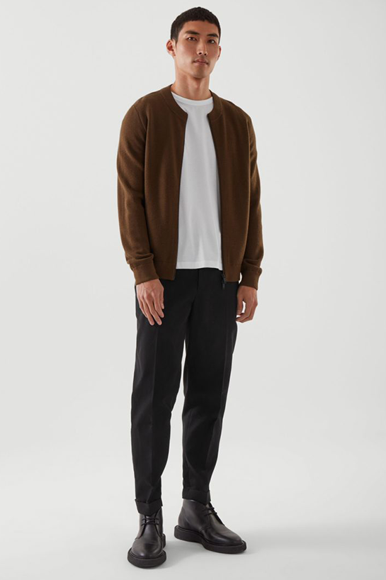 menTrousers08DetailCut01