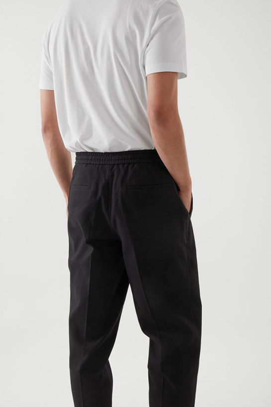 menTrousers08DetailCut04