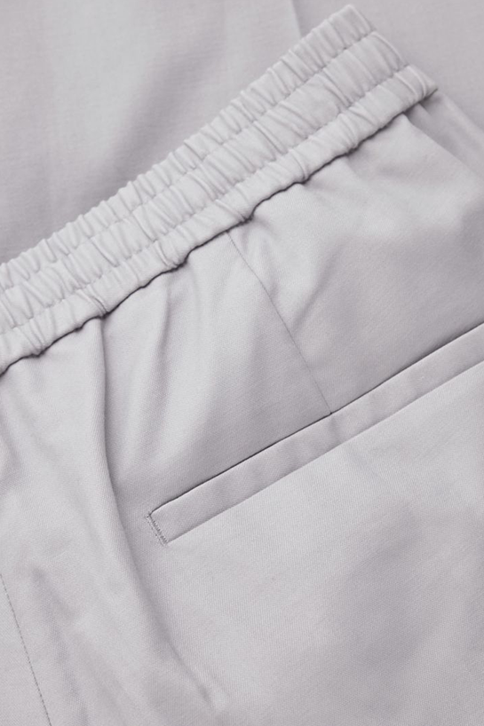 menTrousers10DetailCut06