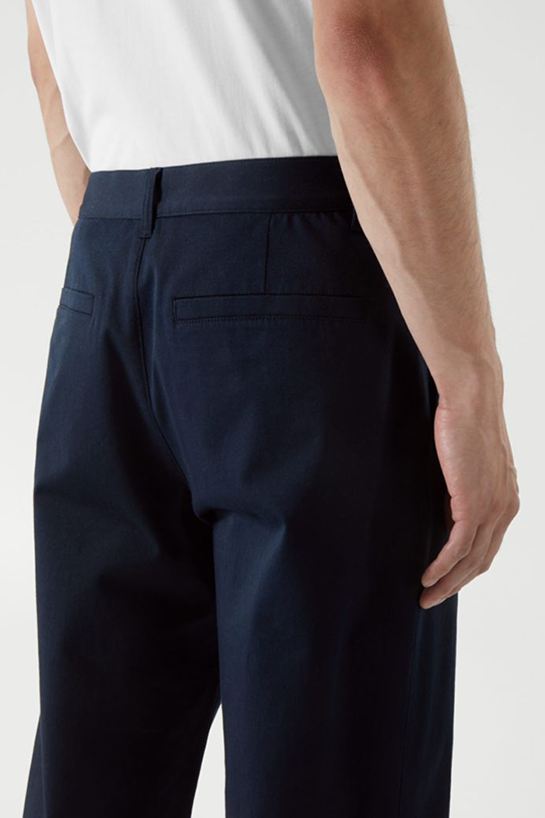 menTrousers14DetailCut05