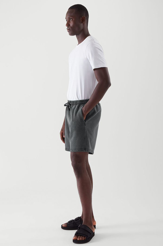 menTrousers17DetailCut05