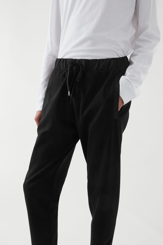 menTrousers19DetailCut04