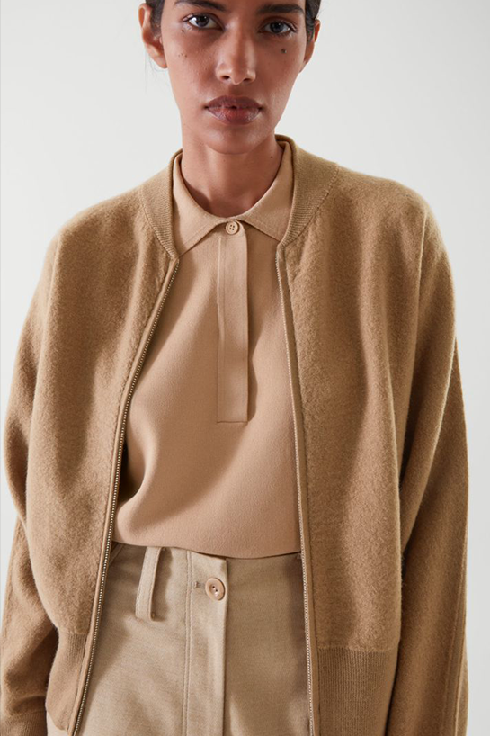 womenOuterwear01DetailCut04