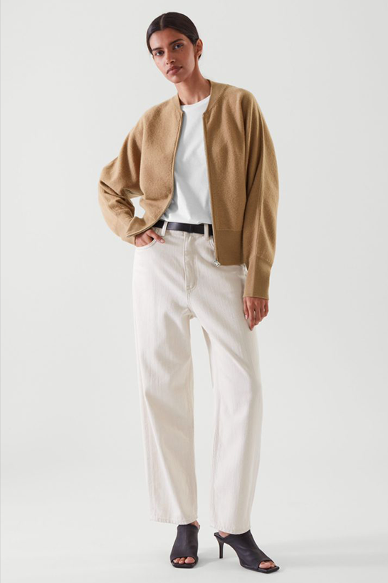 womenOuterwear01DetailCut05