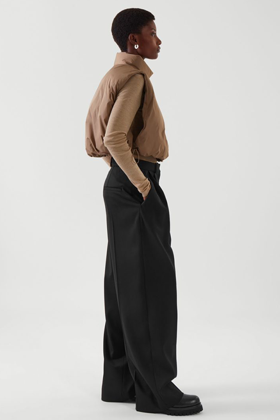 womenOuterwear11DetailCut02