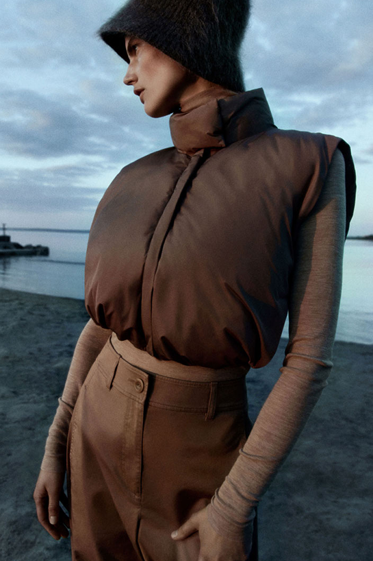 womenOuterwear11DetailCut06