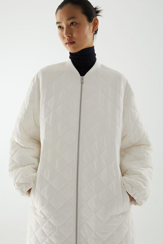 womenOuterwear12DetailCut04
