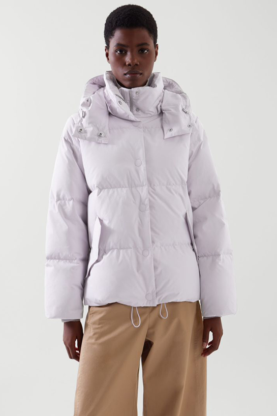womenOuterwear14DetailCut05