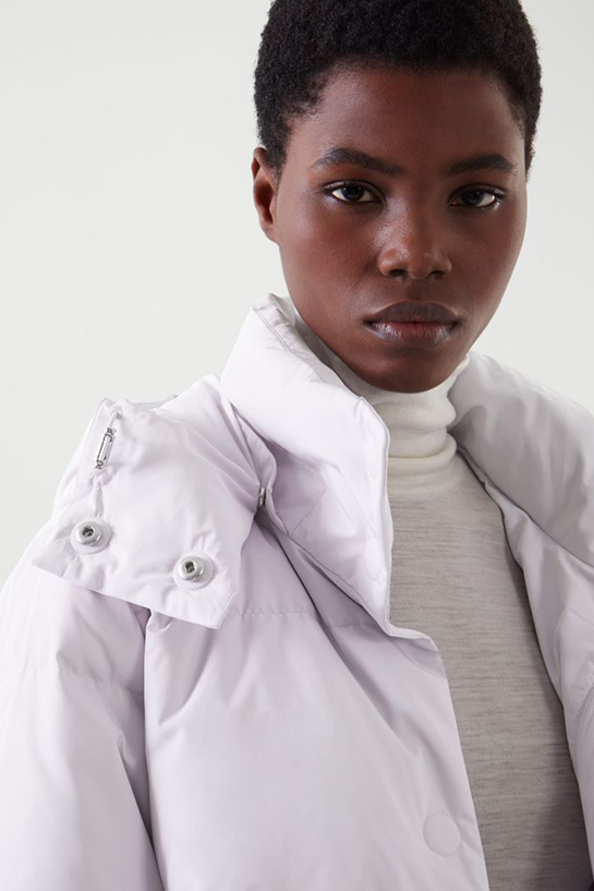 womenOuterwear14DetailCut07