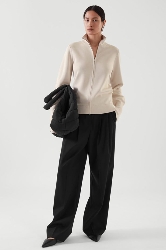 womenOuterwear16DetailCut01