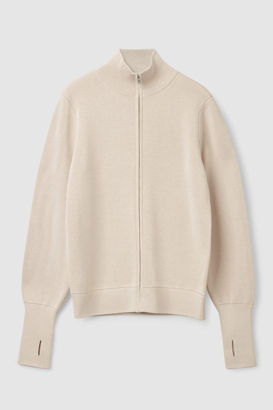 womenOuterwear16DetailCut06
