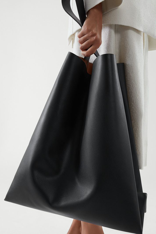 womenShoesBag10DetailCut01