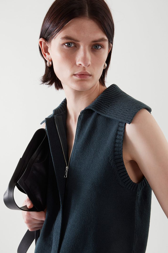 womenTops05DetailCut02