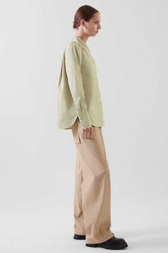 womenTops11DetailCut02