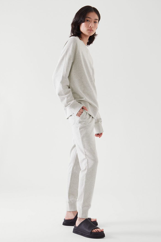 womenTops16DetailCut04