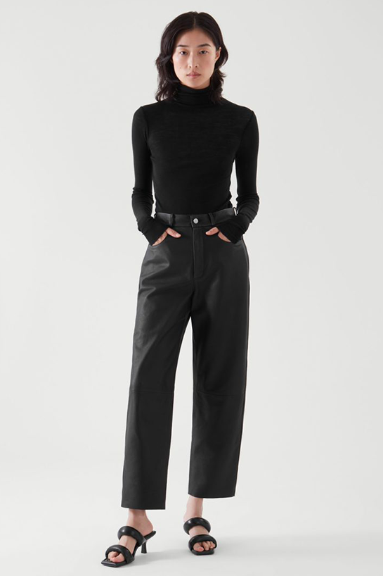 womenTops17DetailCut02