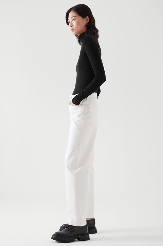 womenTops17DetailCut04
