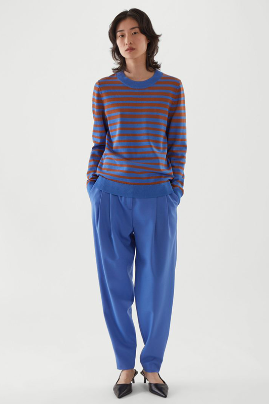 womenTops22DetailCut01