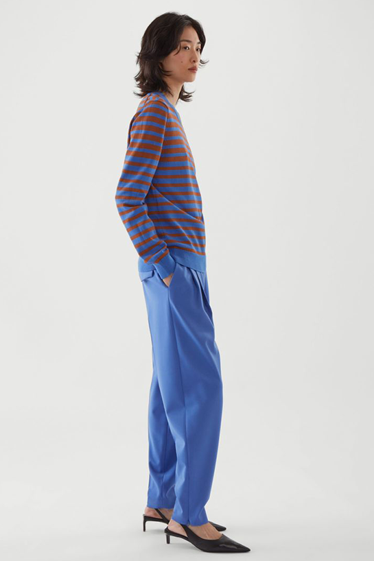 womenTops22DetailCut04