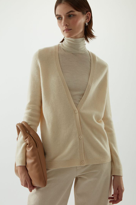 womenTops23DetailCut02
