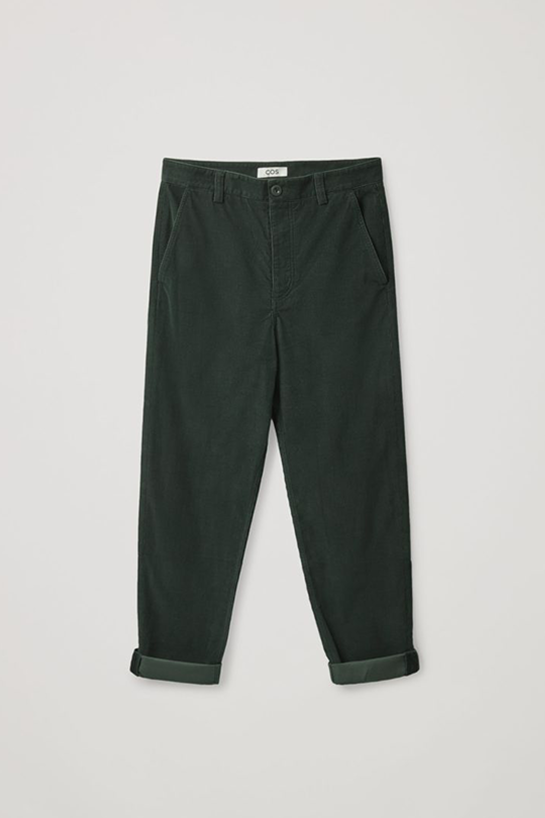 womenTrousers01DetailCut07