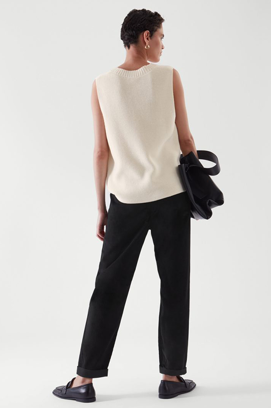 womenTrousers02DetailCut03