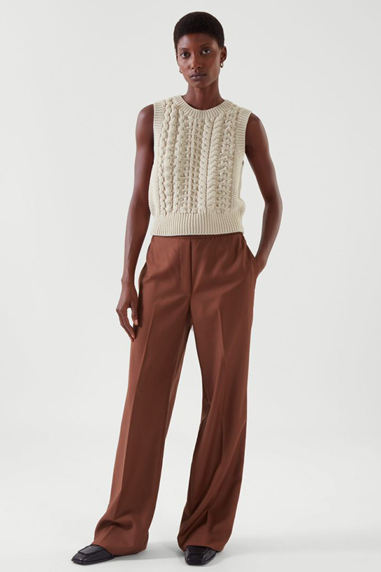 womenTrousers06DetailCut02