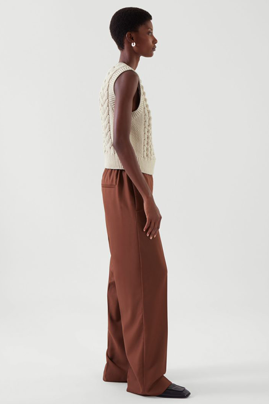 womenTrousers06DetailCut03