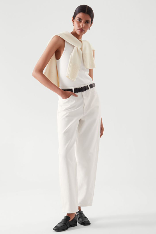 womenTrousers09DetailCut02