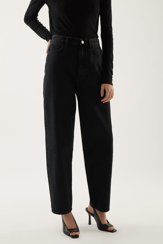 womenTrousers10DetailCut02