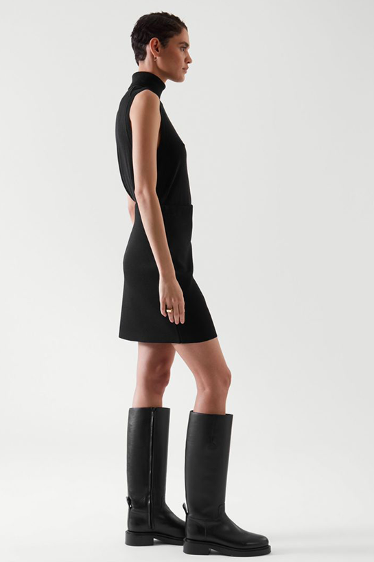 womenTrousers11DetailCut04