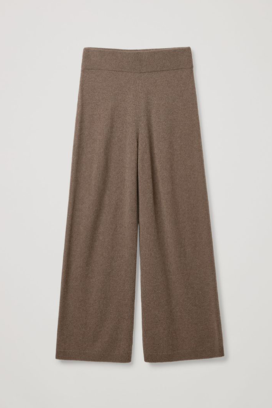 womenTrousers14DetailCut05