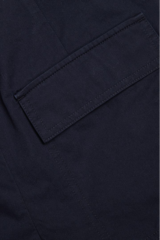 womenTrousers17DetailCut04