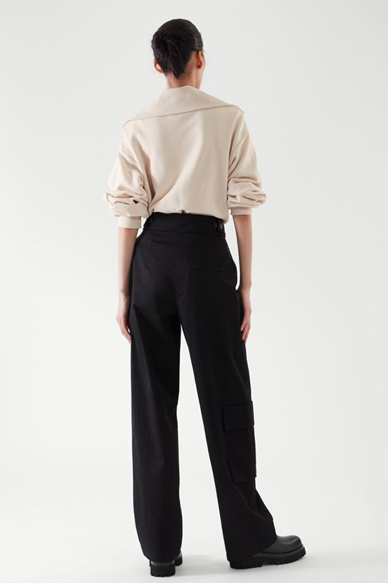 womenTrousers19DetailCut06